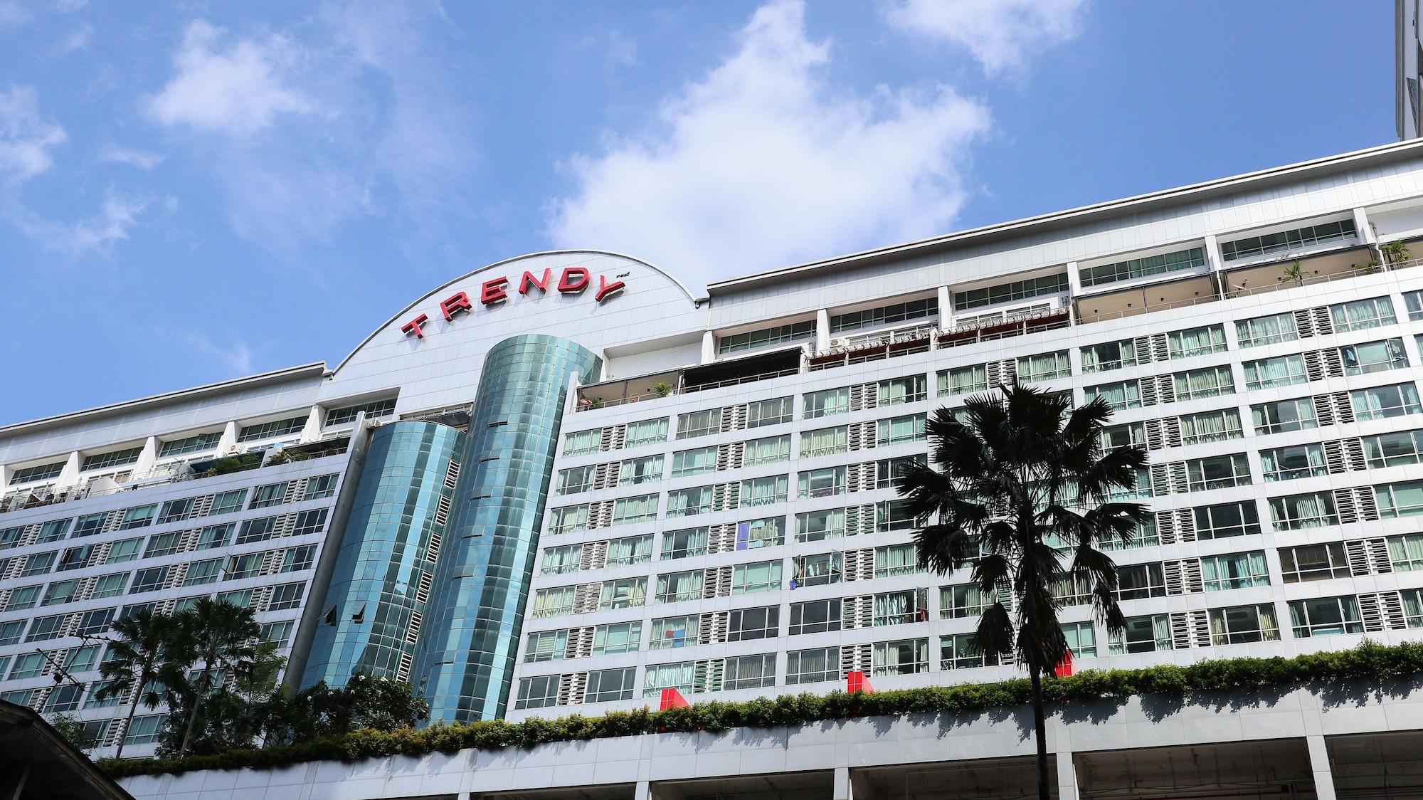 Отель Citrus Sukhumvit 13 Nana Bangkok By Compass Hospitality - Newly Renovated Экстерьер фото