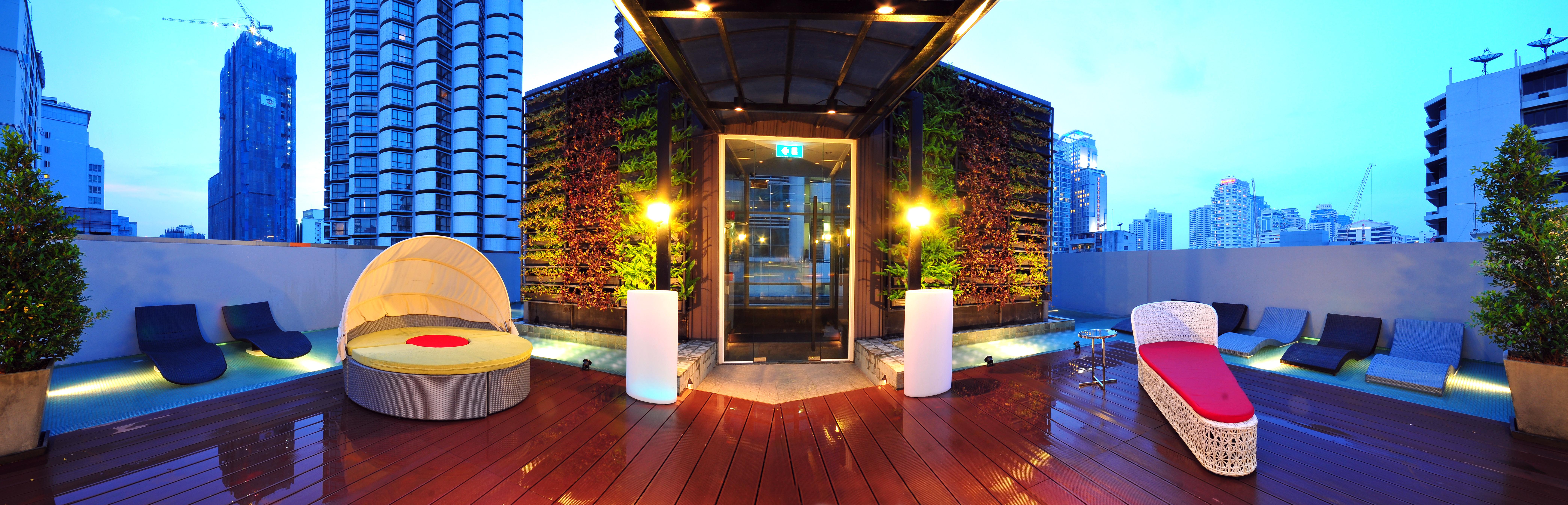 Отель Citrus Sukhumvit 13 Nana Bangkok By Compass Hospitality - Newly Renovated Экстерьер фото
